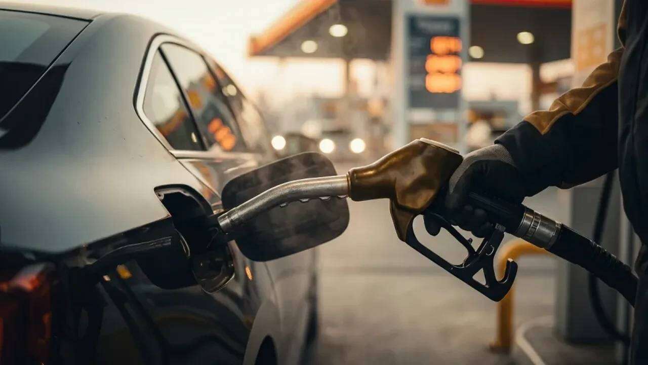 Geçen haftaki zam yetmedi: Bu gece benzine bir zam daha geliyor! İşte yansıyacak miktar 4